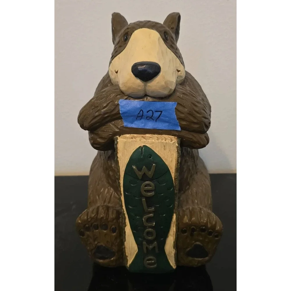 Welcome Bear Statue 13